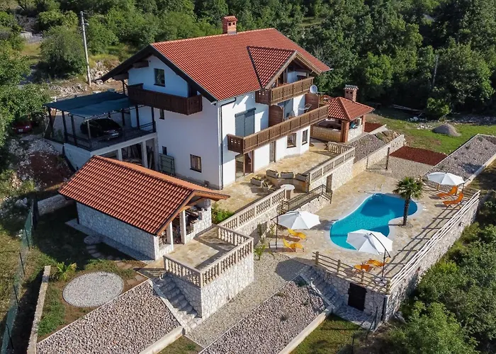 Villa Bora Moscenicka Draga Bed&Breakfast